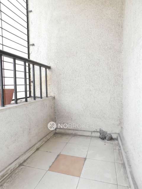 2 BHK Flat In Riddhi Siddhi Akriti Society for Rent  In  Chinchwad