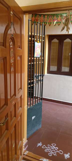2 BHK Flat In Golden Gate For Sale  In Pammal