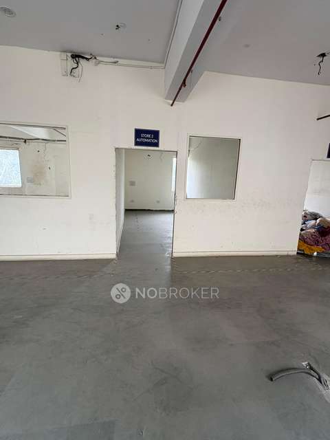 Industrial Building in Sector 65, Noida for Rent 