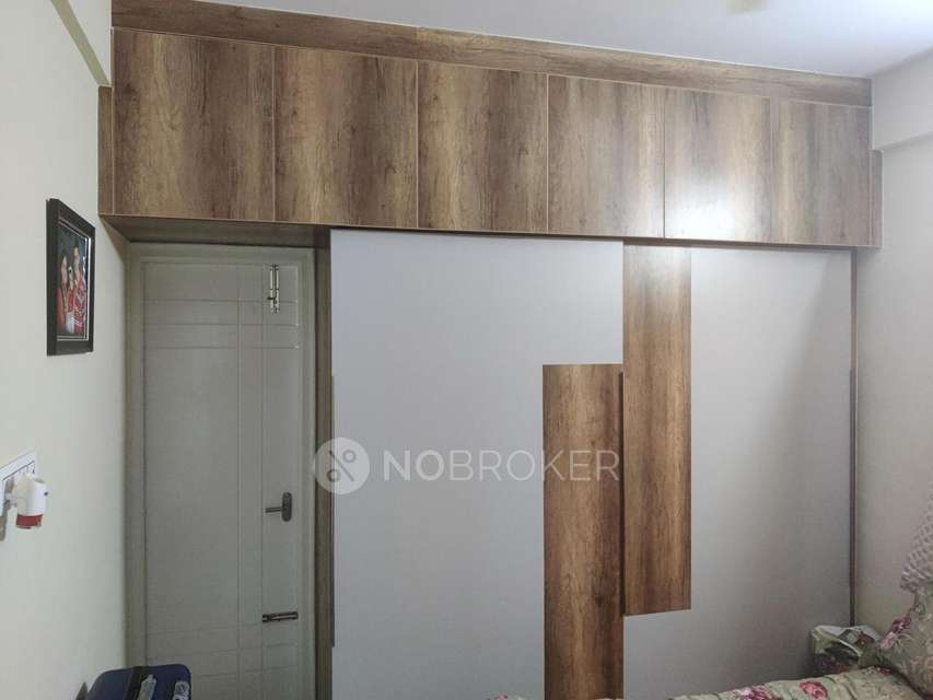 2 BHK Flat In Om Sai Heritage,sompura Gate For Sale  In Sompura Gate