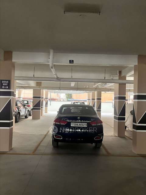 2 BHK Flat In Praneeth Pranav Daffodils For Sale  In Bowrampet