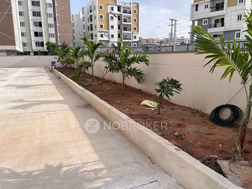 2 BHK Flat In Gahan S Orchid For Sale  In Kompally