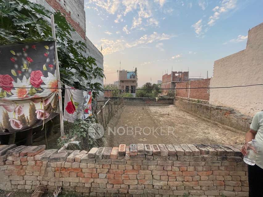 Plot For Sale  In Morti