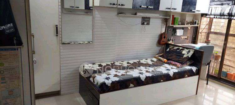 2 BHK Flat In Kingston Jewel For Sale  In Malad West