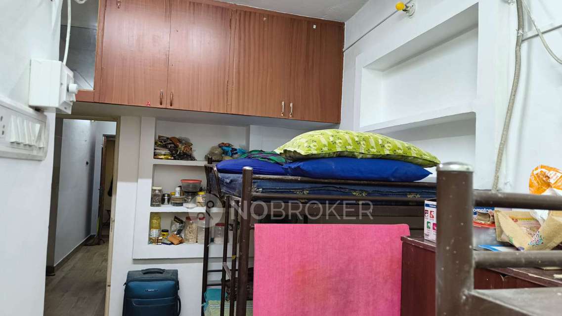 PG for Girls in Anna Nagar