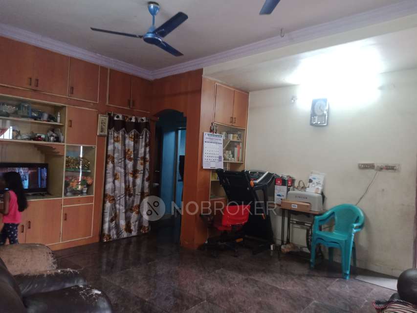 2 BHK Flat In Pg Mallikeswari  For Sale  In Medavakkam
