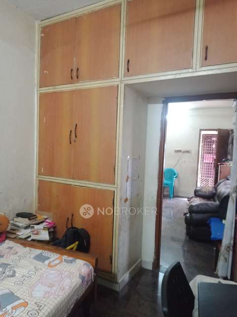 2 BHK Flat In Pg Mallikeswari  For Sale  In Medavakkam