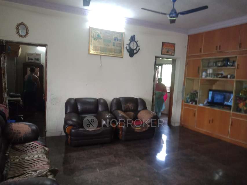 2 BHK Flat In Pg Mallikeswari  For Sale  In Medavakkam