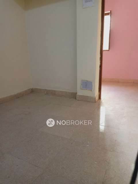 1 BHK Flat for Rent  In J.c.nagar