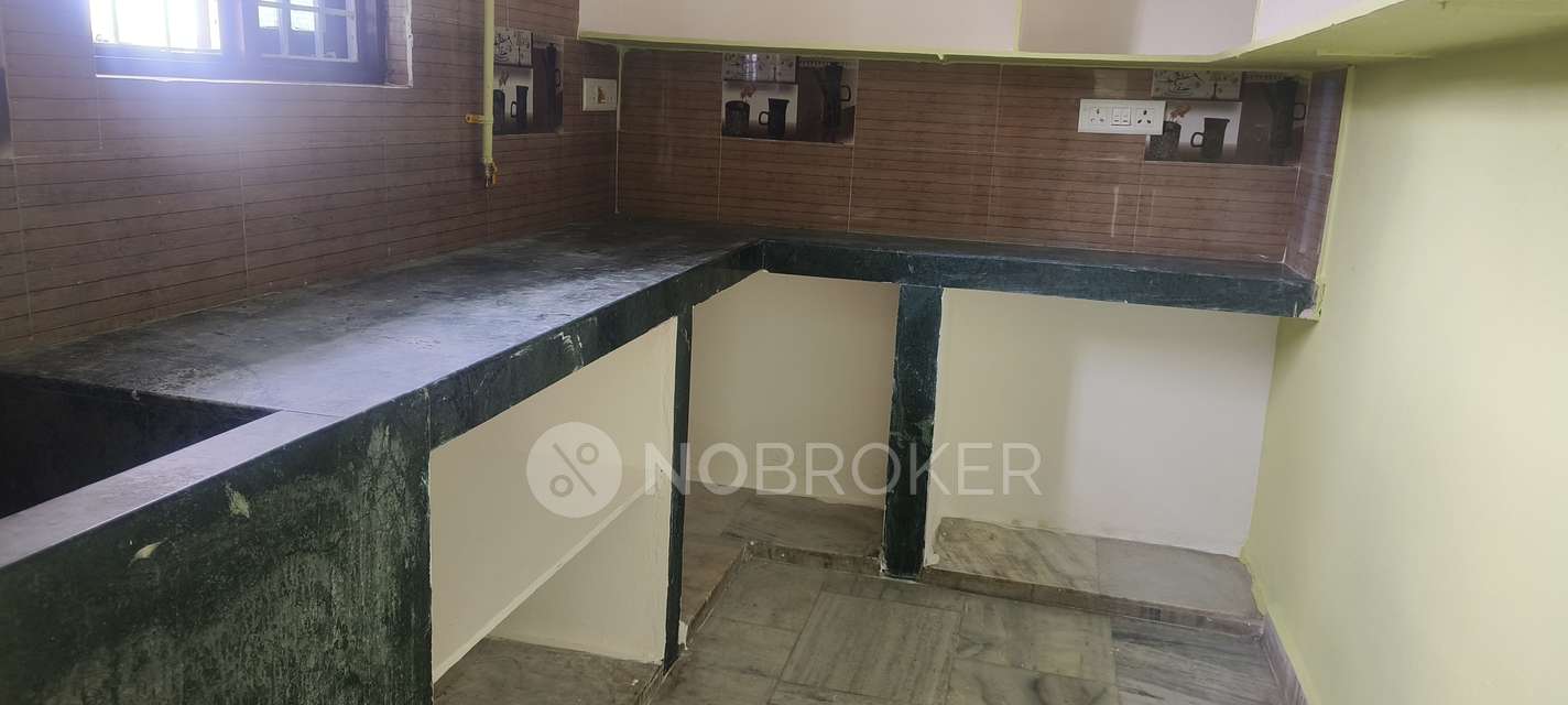 2 BHK Flat for Rent  In Bolarum