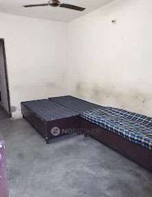 PG for Girls in Mukherjee Nagar