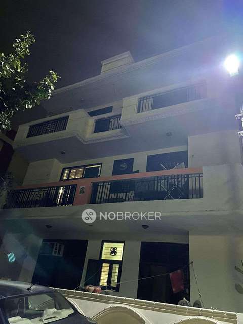 3 BHK Flat In Builder Apartment For Sale  In Sector 43