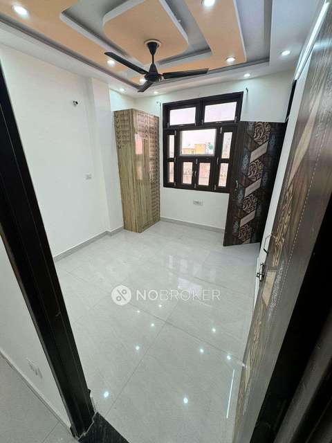 2 BHK Flat In Standalone Builing  for Rent  In Uttam Nagar