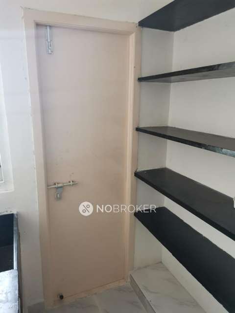 2 BHK Flat In Tamilnadu Hosing Board  For Sale  In Ambattur Industrial Estate