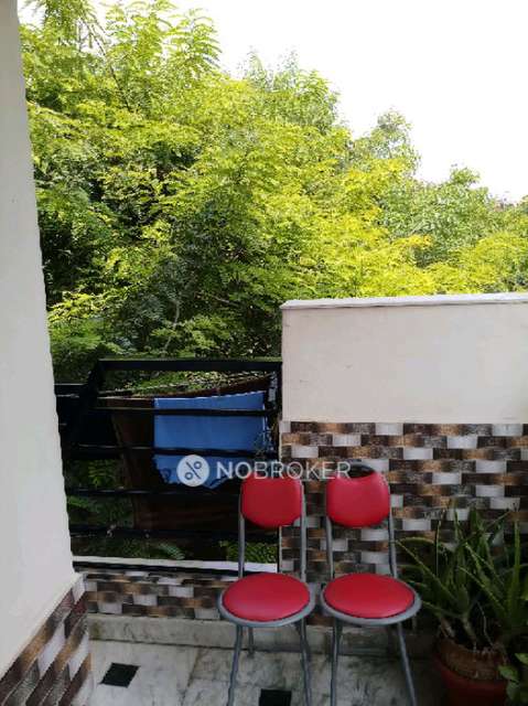 2 BHK Flat In Standalone Building  For Sale  In Phase 1, Sarasvati Tower, Income Tax Colony, Sector 4, Vaishali, Ghaziabad, Uttar Pradesh 201019, India