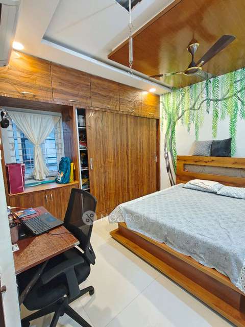 2 BHK Flat In Naidu Hieghts Building For Sale  In Kukatpally Housing Board Colony, Kukatpally