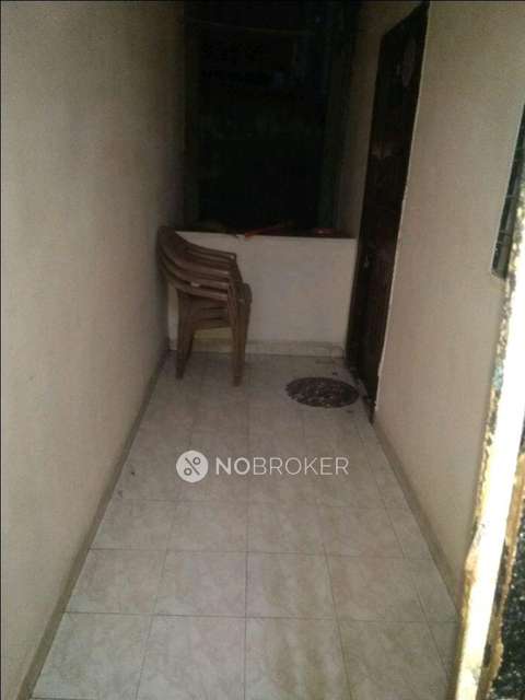 1 BHK Flat In Sangarsh Sadan  For Sale  In Byculla East