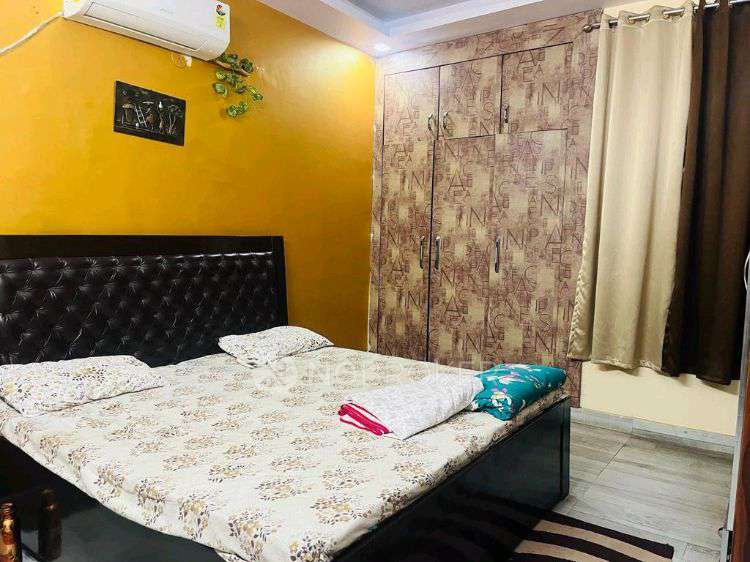 2 BHK Flat In Centhury Apartment Sector 100  for Rent  In Sector 100