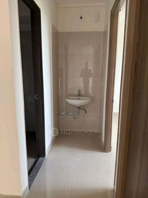 2 BHK Flat In Falcon Tower At Riverview City for Rent  In Loni Kalbhor