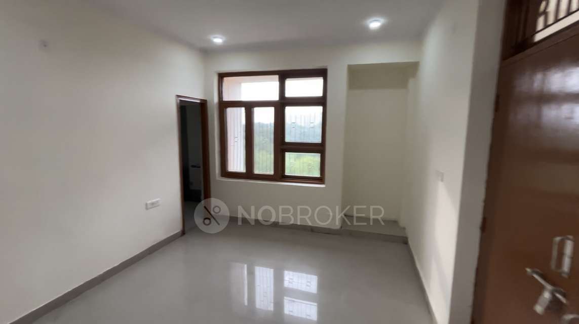 3 BHK Flat In Hig Apartments, Omicron I Greater Noida for Rent  In Omicron I Greater Noida