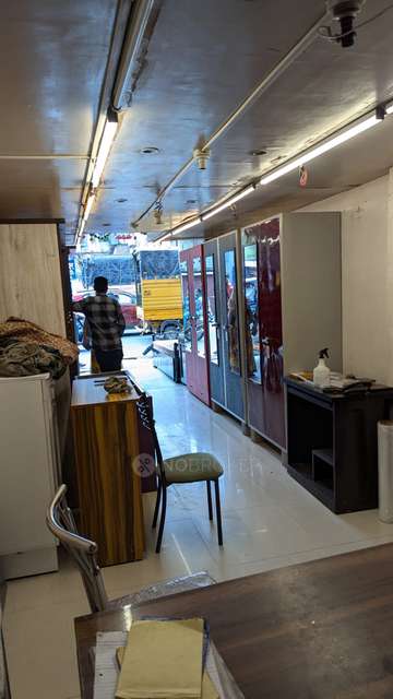 Shop in Bajirao Road Natu Bagh, Pune for sale 