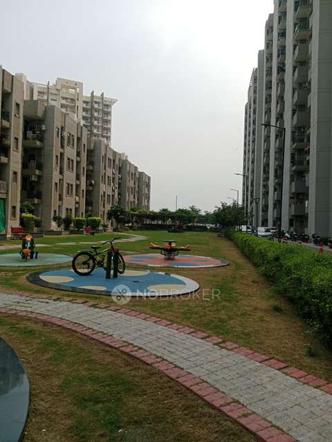 2 BHK Flat In Signature Global Solera For Sale  In Sector 107