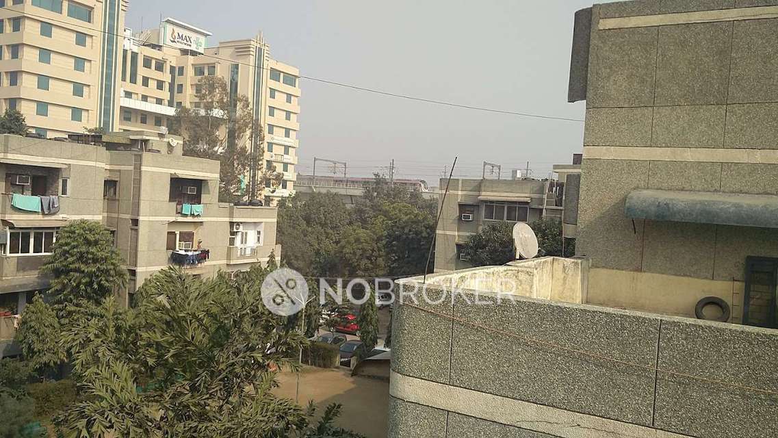 3 BHK Flat In Sanchar Lok Apartment,  For Sale  In Patparganj