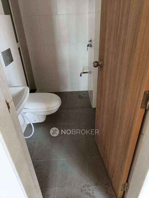 2 BHK Flat In Godrej Emerald Vista For Sale  In Thane West