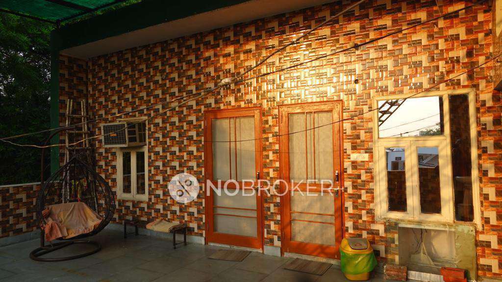 3 BHK Flat In Stand Alone Building For Sale  In Shakarpur