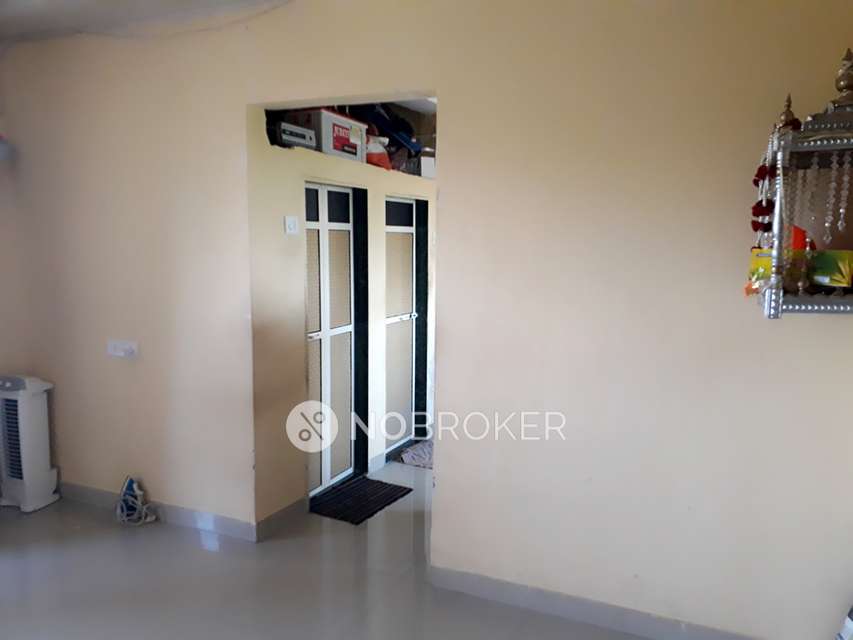 1 RK Flat In Vatruksha Apartemnt  For Sale  In Nala Sopara