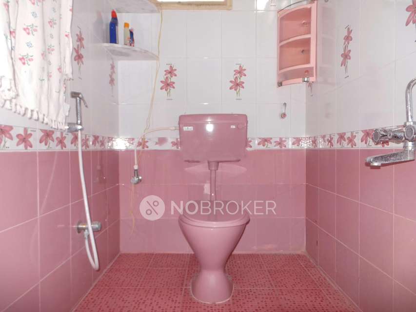 3 BHK Flat In Ap-anuditha Apartments For Sale  In Annanagar East