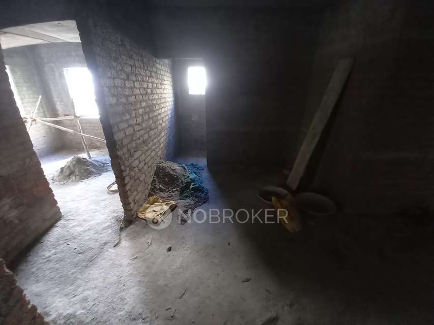 2 BHK Flat In K Cons For Sale  In Virugambakkam