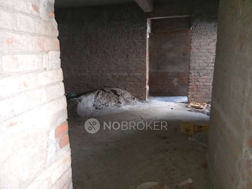 2 BHK Flat In K Cons For Sale  In Virugambakkam