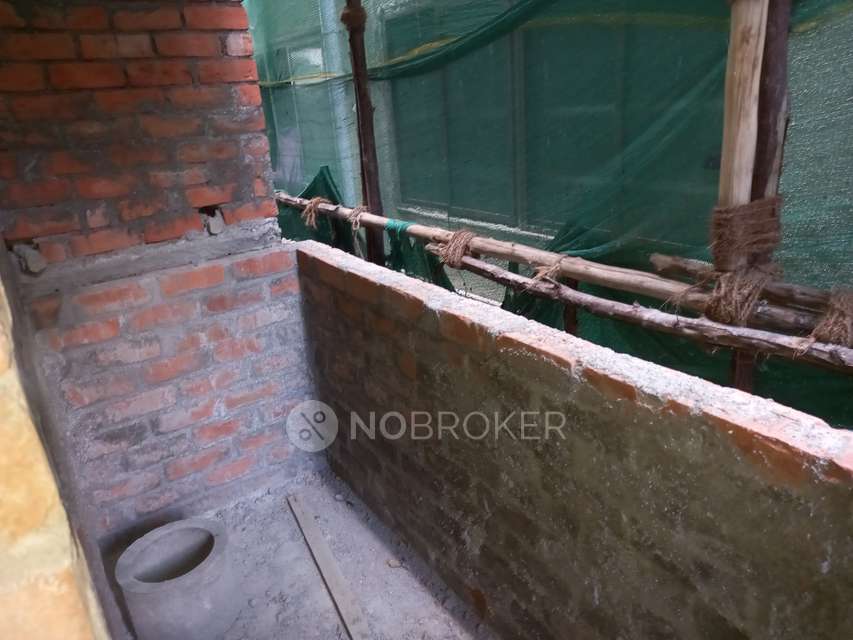 2 BHK Flat In K Cons For Sale  In Virugambakkam