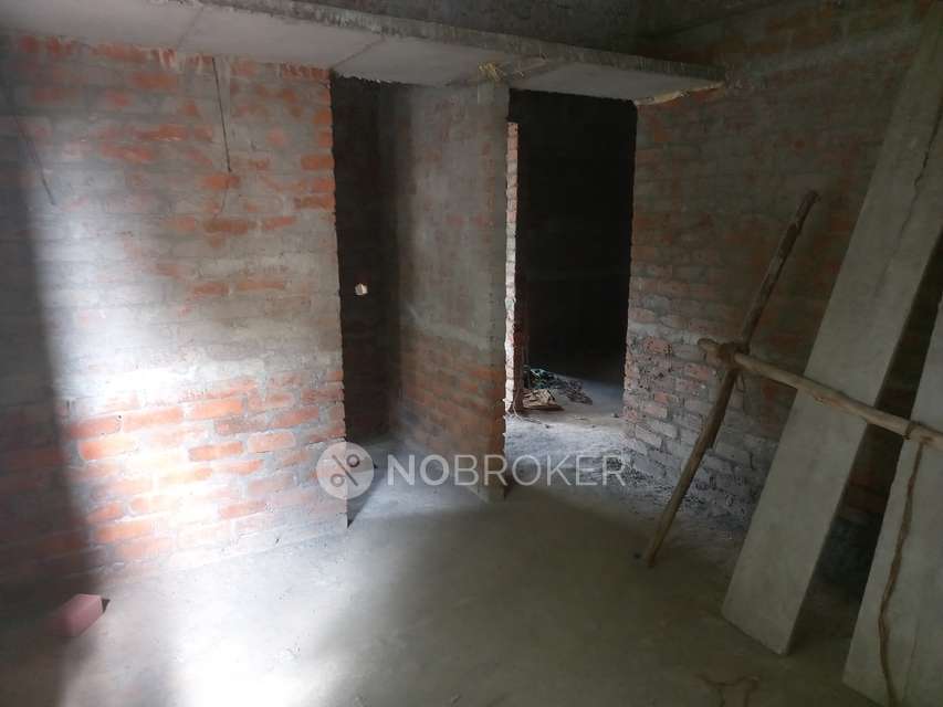 2 BHK Flat In K Cons For Sale  In Virugambakkam