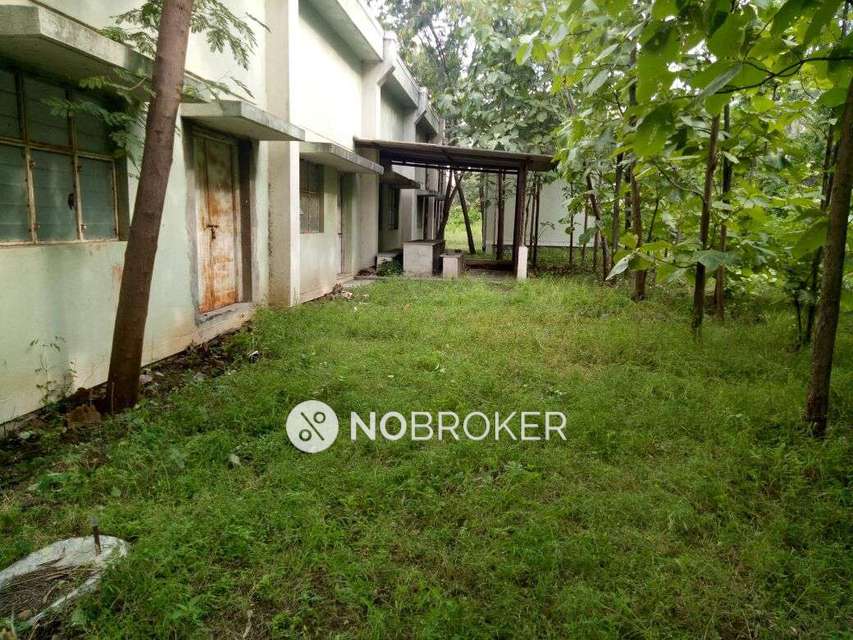 Industrial Building in Jejuri , Pune for Rent 