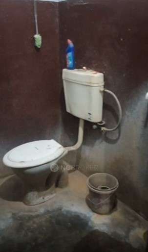 1 RK Flat In Standalone Building  for Rent  In Rajokri