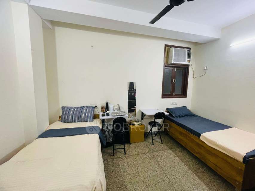 PG for Girls in Mayur Vihar