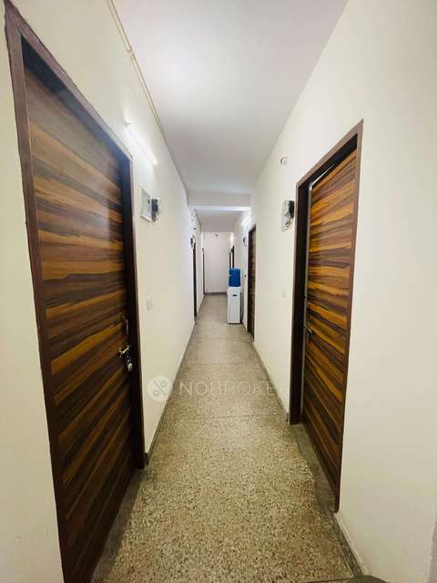 PG for Girls in Mayur Vihar