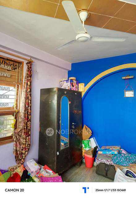 2 BHK Flat In Metro Plaza For Sale  In Sahibabad