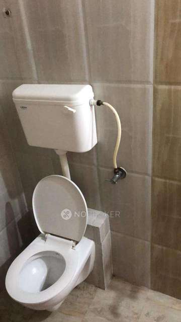 1 BHK Flat In Alkoba For Sale  In Kurla West