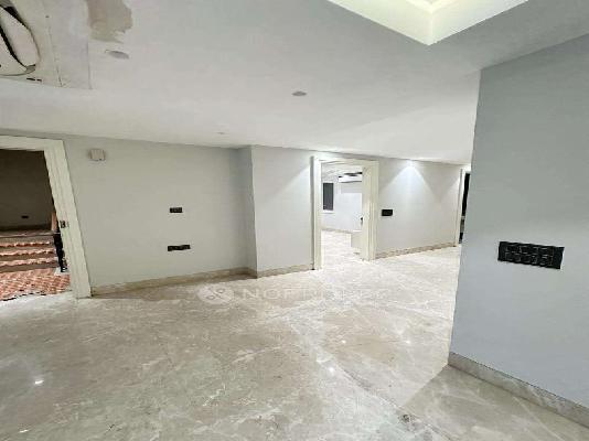 4 BHK Flat In Standalone Building  For Sale  In Vivek Vihar