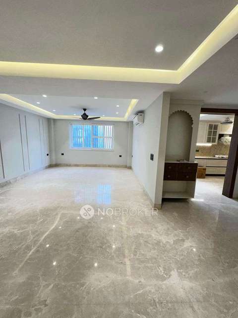 4 BHK Flat In Standalone Building  For Sale  In Vivek Vihar