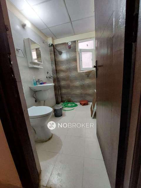 4 BHK Flat In French Apartment  For Sale  In French Apartment, Sec-16b, Noida Extension