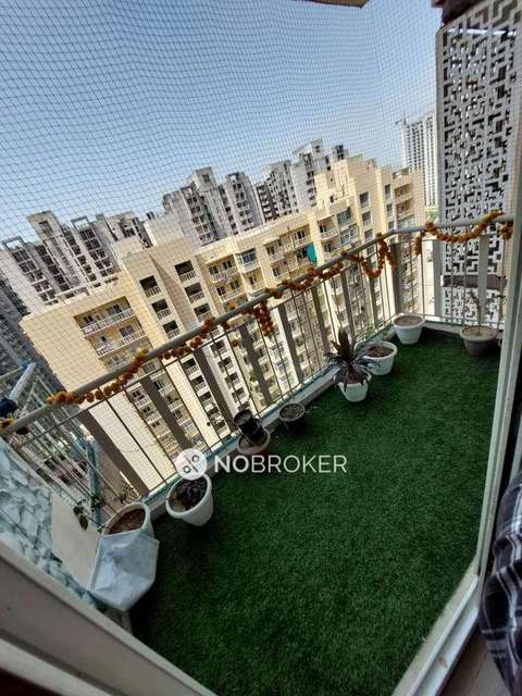 4 BHK Flat In French Apartment  For Sale  In French Apartment, Sec-16b, Noida Extension