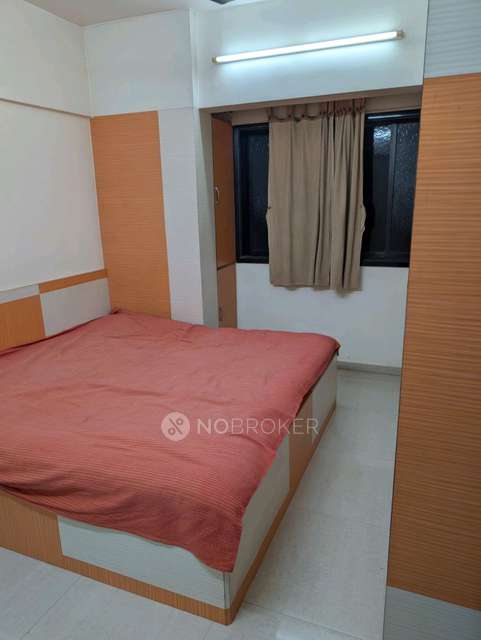 1 BHK Flat In Omkar Apartments for Rent  In Vile Parle East