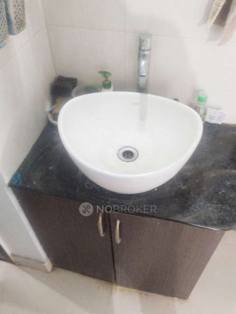 2 BHK Flat In Venkatesh Sharvil for Rent  In Dhayari