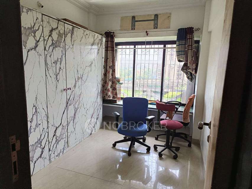 2 BHK Flat In Rajeshwar Chs For Sale  In Jogeshwari East
