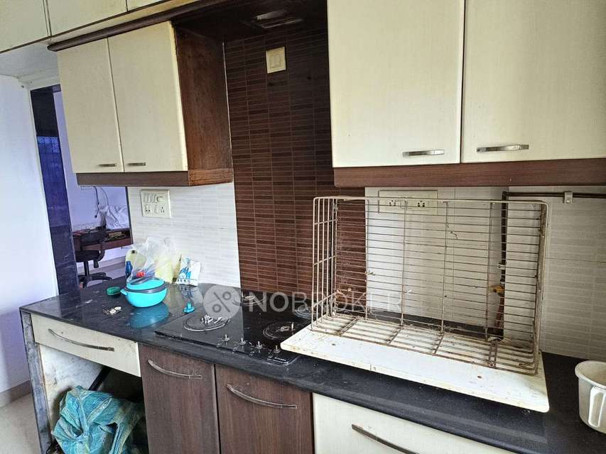 2 BHK Flat In Rajeshwar Chs For Sale  In Jogeshwari East