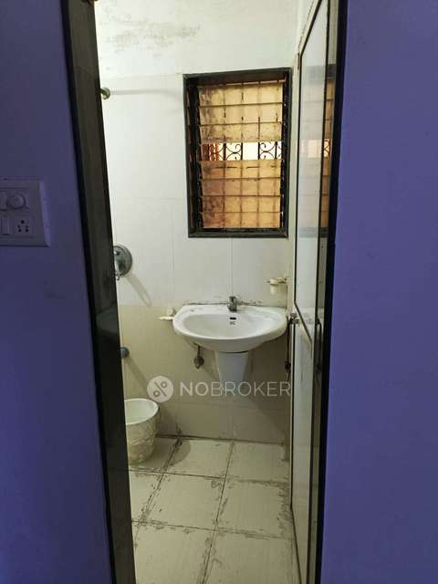 2 BHK Flat In Rajeshwar Chs For Sale  In Jogeshwari East